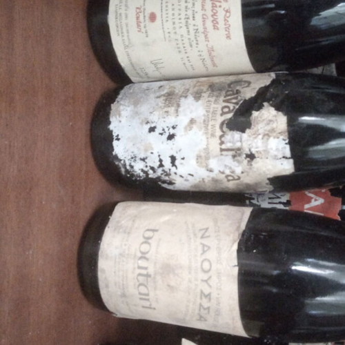 Boutari wines used, pack of 25 bottles from 50s to 70s