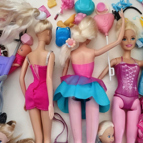 Barbie, Chelsea, Anlily dolls set with stroller and accessories