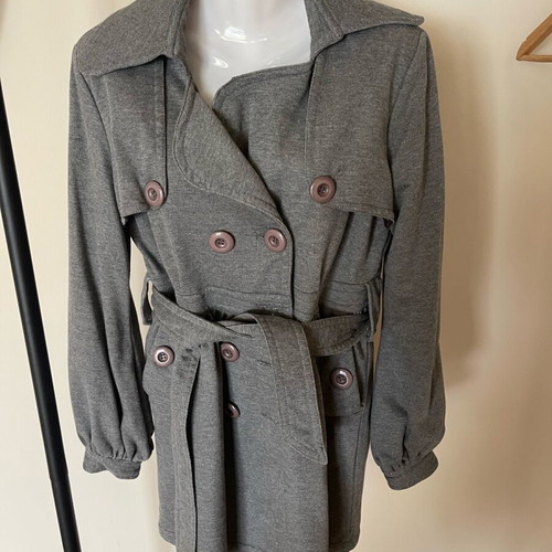 Aggressive cotton coat size M gray like new, worn twice