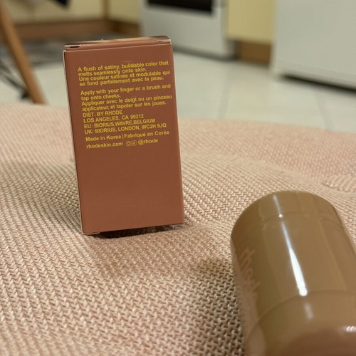 Rhode Pocket Blush Tan Line new unused