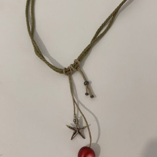 Handmade necklace with starfish like new