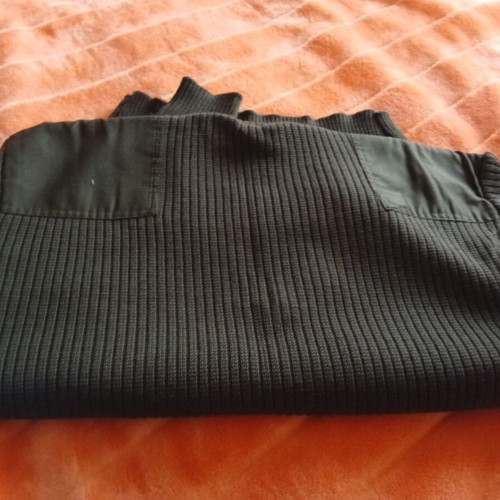 Military-style wool sweater new