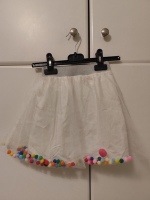 Tulle skirt with pom poms for 5 years like new