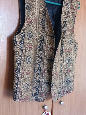 Γυναικείο γιλέκο Gerry Weber καινούργιο, μέγεθος 40, jacquard σχέδιο