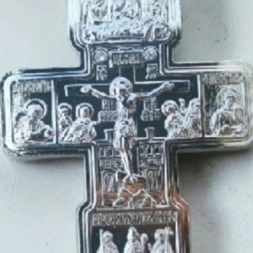 Ornate cross with wooden beads new, silver color