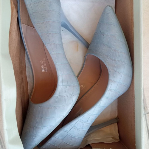Pumps like new, size 40