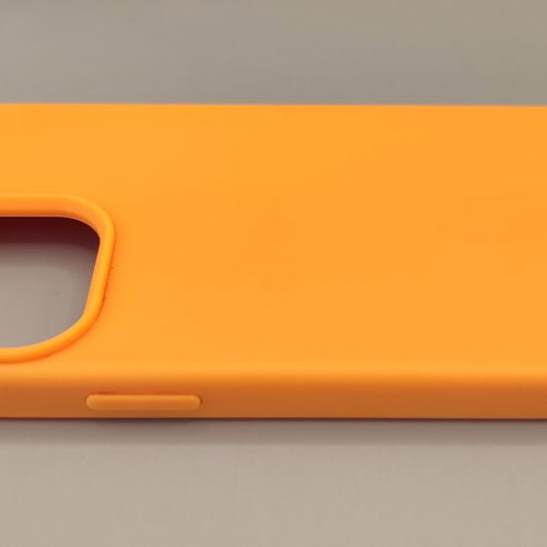 iPhone 13 Pro Max hard case like new