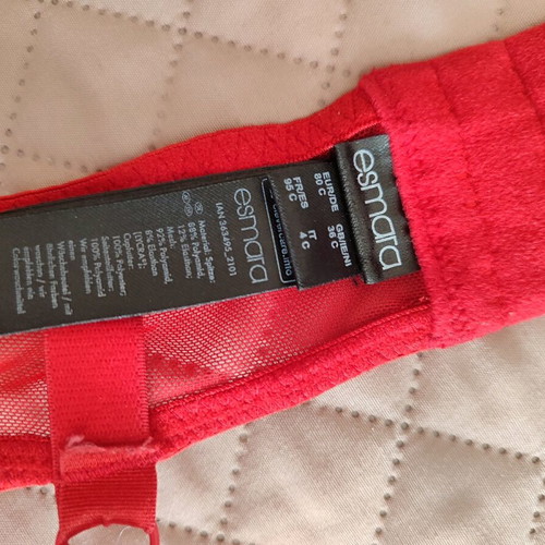 Esmara red bra with padding and lace like new