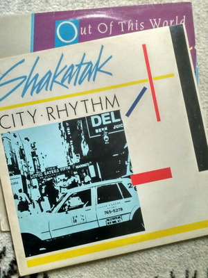Βινύλιο Shakatak Out Of This World και City Rhythm μεταχειρισμένο