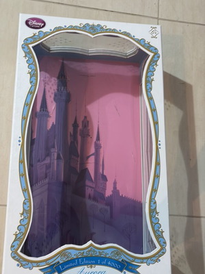 Disney Limited Edition Box Aurora like new