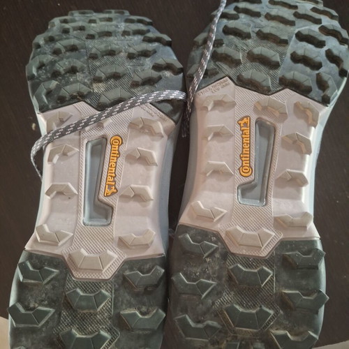 Adidas Terrex women's shoes like new, waterproof, mountain running