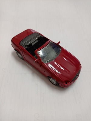 Αυτοκινητάκι Mercedes-Benz SLK 230 Cabriolet μεταχειρισμένο, κόκκινο Maisto