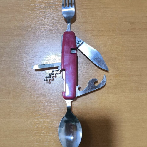 VA multitool like new with spoon and fork