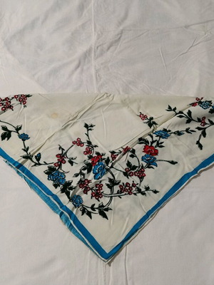 Headscarf used, size 60x60 cm with stains