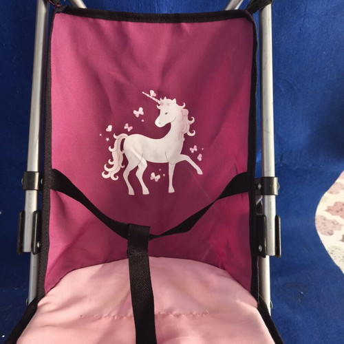 Toy stroller like new, lightweight and foldable