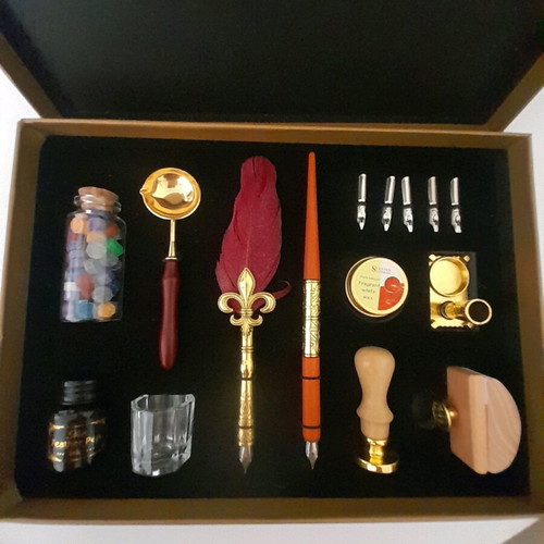 Jiner JN84 writing set with feather pen, wooden dip pen and accessories new