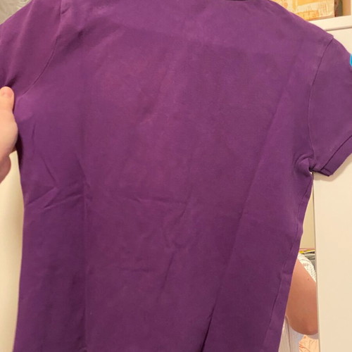Polo shirt like new, size small, purple