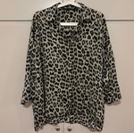 Zara leopard shirt used, size medium