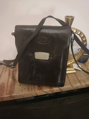 Leather men's bag like new brown