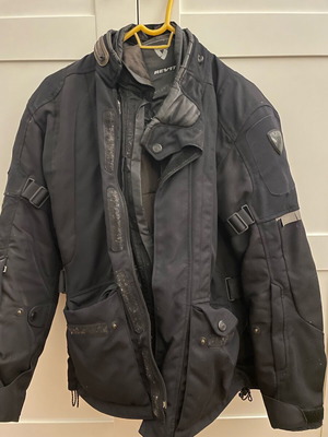 Rev’It 4-season motorcycle jacket used, size Small