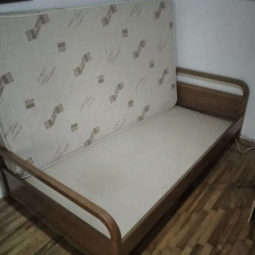 Semi-double bed with mattress used, solid wood 200x117cm
