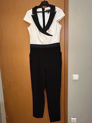 One-piece jumpsuit like new, black and white, sizes L and XL