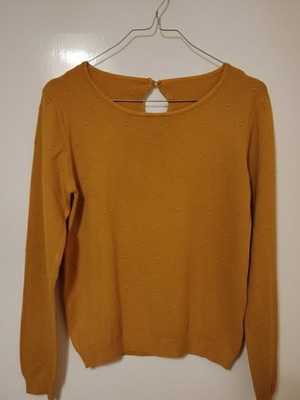 Thin knit blouse like new, orange, size M