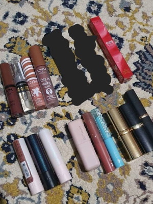 Lipstick and gloss set used, 14 items with L'Oreal, Nyx, Sephora