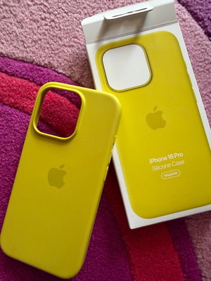 Iphone 16 Pro Silicone Case MagSafe κίτρινο καινούργιο