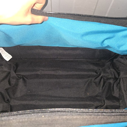 Gross tool bag like new with wheels