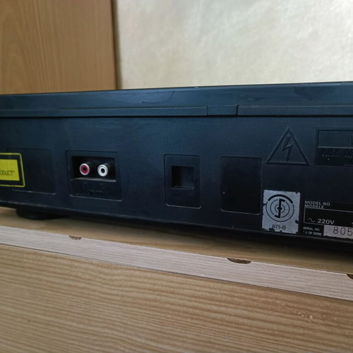 Denon DCD 610 CD player used, excellent technical condition