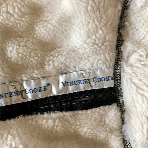 White Teddy Ski Vest Vincent Cooke like new, white, size M