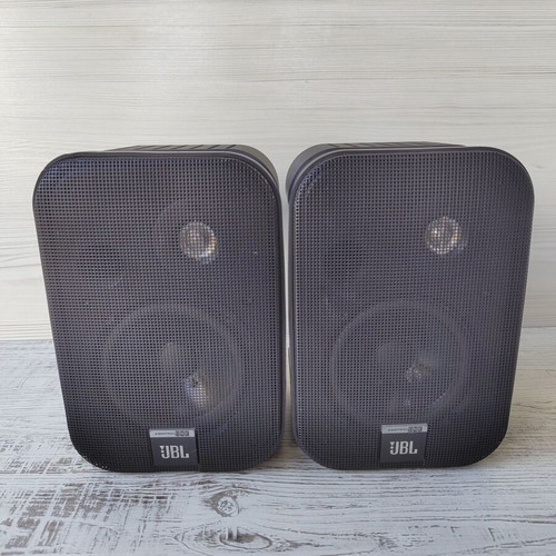 JBL Control One 2-Way Compact Monitor Speakers like new, pair