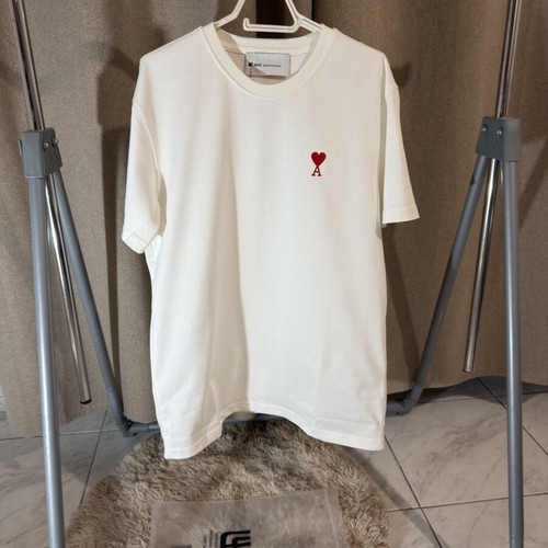 Ami T-shirt new, size Large, white