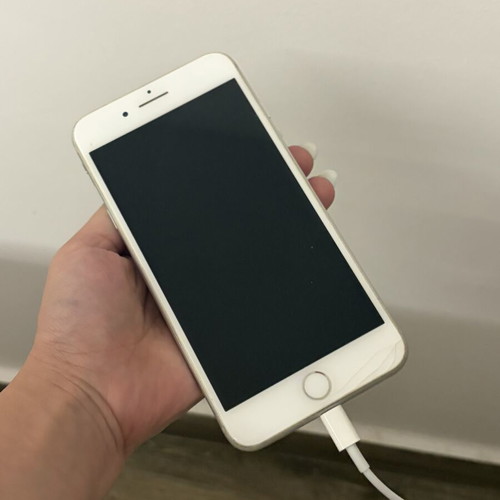 iPhone 8plus 64GB used with powerbank and 2 cases