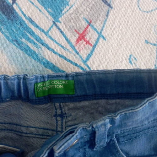 Benetton bermuda like new for boy 6 years, size 116 cm