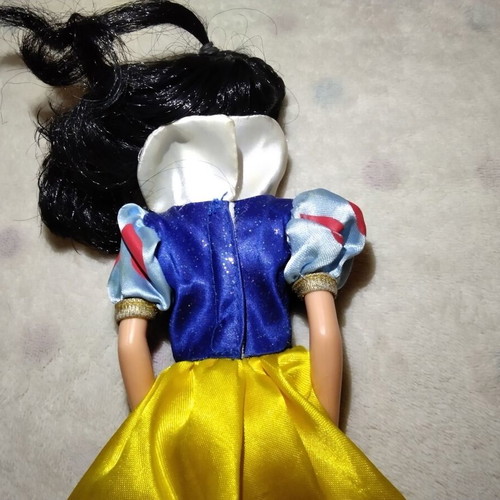 Disney Princess Snow White doll, Simba Toys 1998