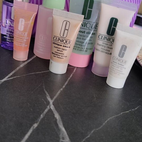 Clinique skincare set new with pouch