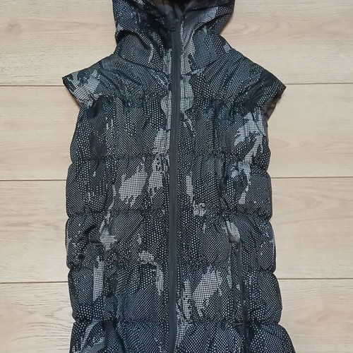 Women's vest gray like new, size M