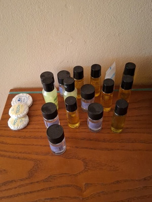 Individual bath soaps and shampoos new, ideal for travel