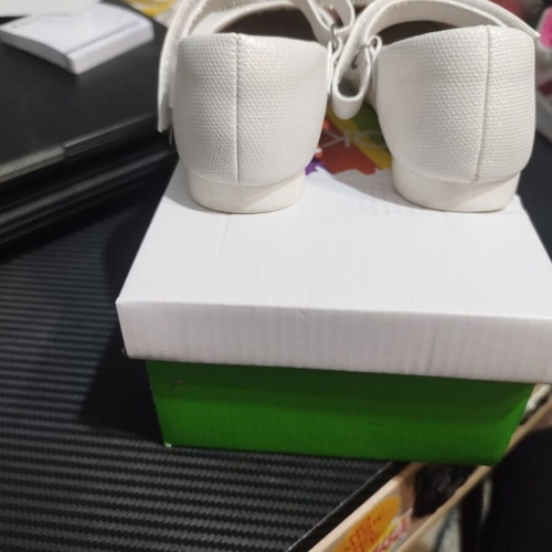 Iqkids ballerina shoes size 26 like new, white
