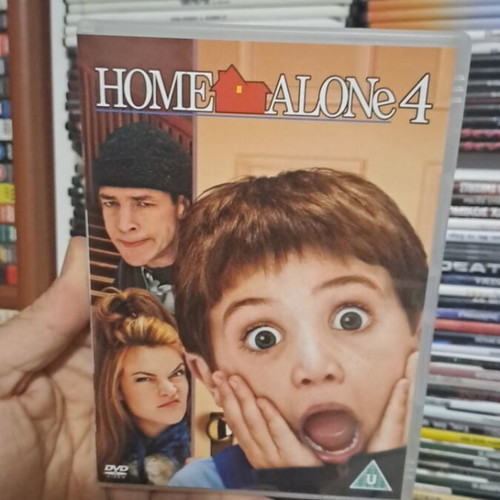 Home Alone DVD collection 4 movies like new with English subtitles