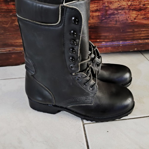 Leather ES Military Boots New Type Size 42 New