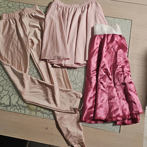 Ballet clothes for girls 10 years old like new, set with leggings and skirts