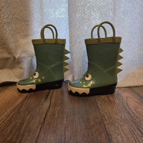 Saxo Blues children's boots size 20, crocodile pattern, unworn