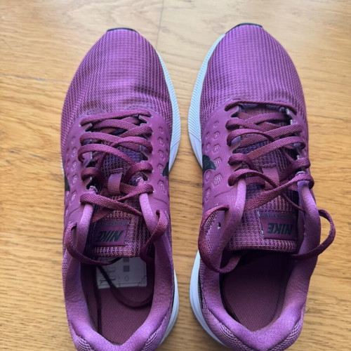 Nike Downshifter 7 Tea Berry running shoes like new, size 40