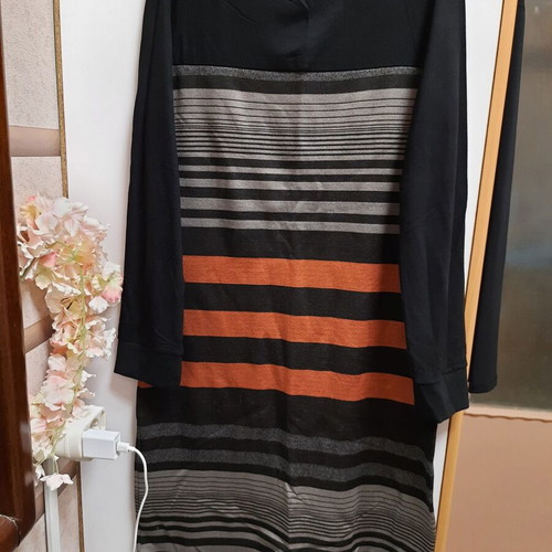 Derpouli elastic dress new from thick knitted fabric