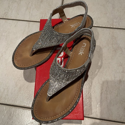 Nak sandal used, worn once, size 40