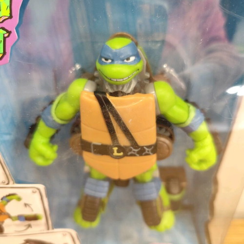 Teenage Mutant Ninja Turtles Tales of Mutations Twist N Mutate Leonardo new