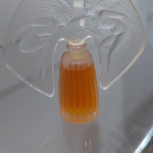 Lalique Ultimate Collection Les Introuvables Mini Perfume Set like new